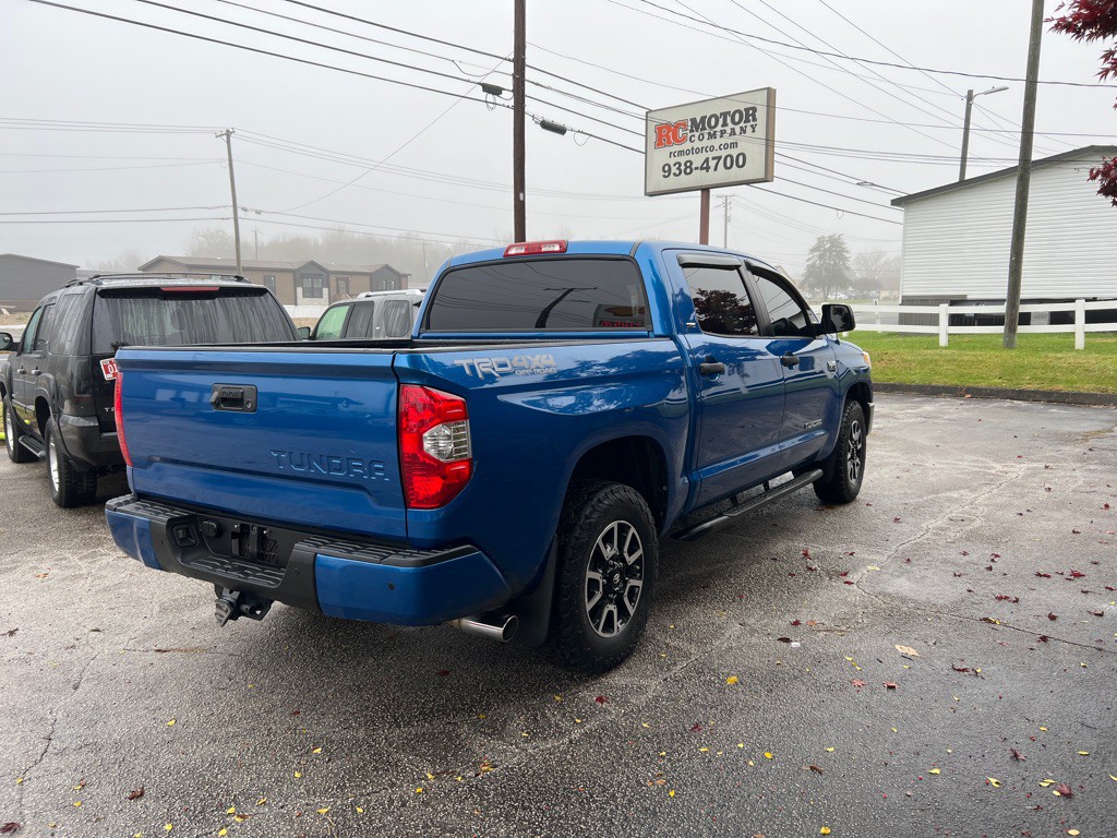2017 Toyota Tundra Image 4