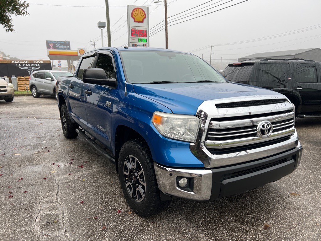 2017 Toyota Tundra Image 5