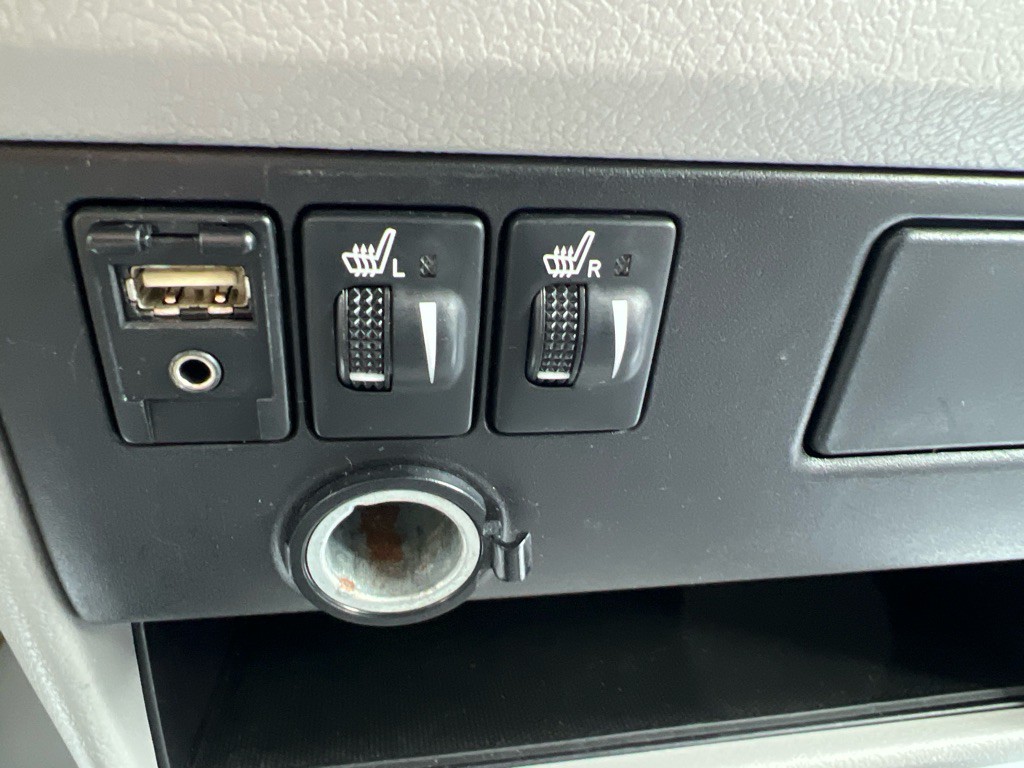 2016 Toyota Sienna Image 15