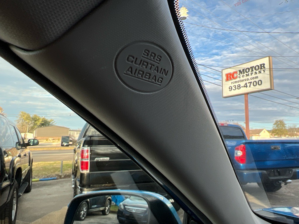 2018 Toyota Rav4 Image 13