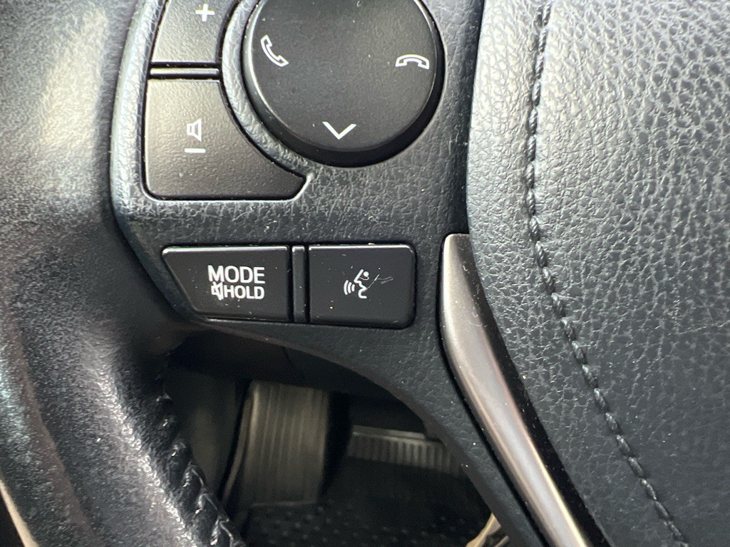 2018 Toyota Rav4 Image 17