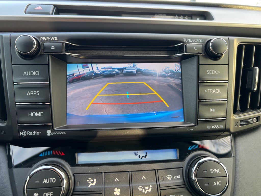 2018 Toyota Rav4 Image 18