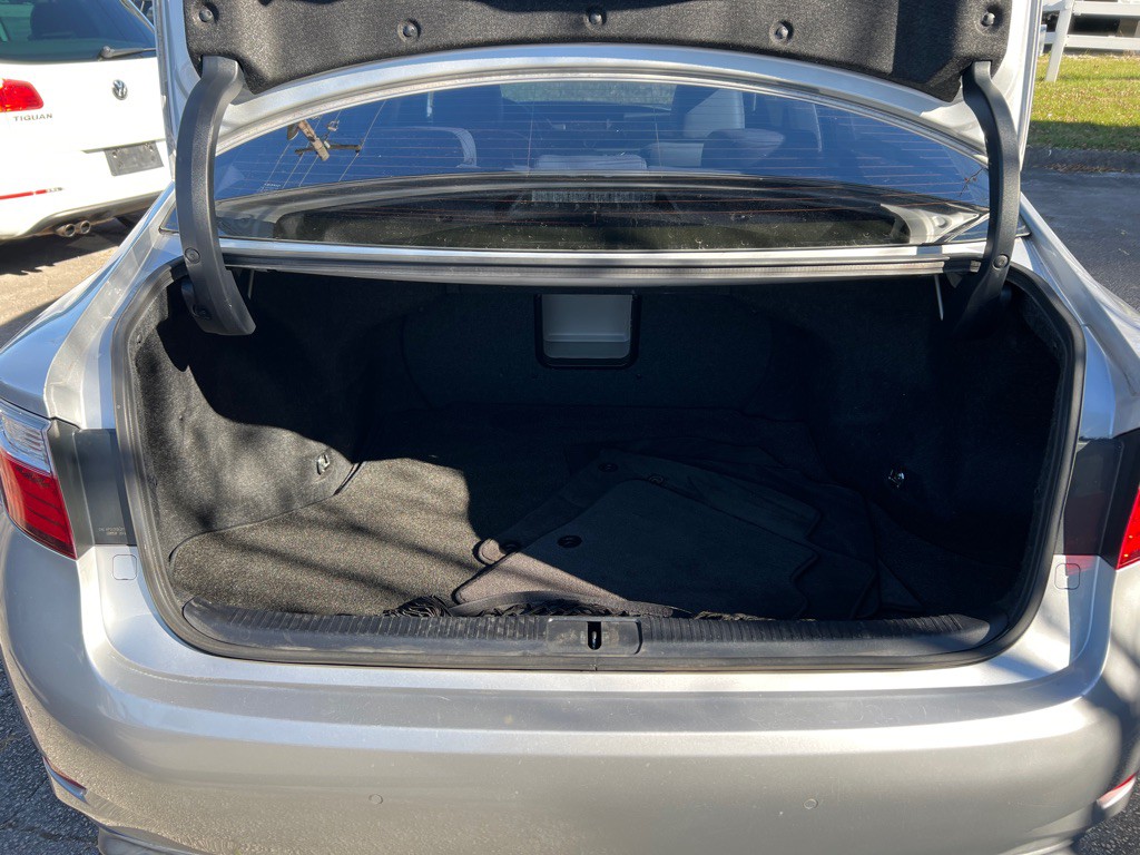 2013 Lexus ES Image 10