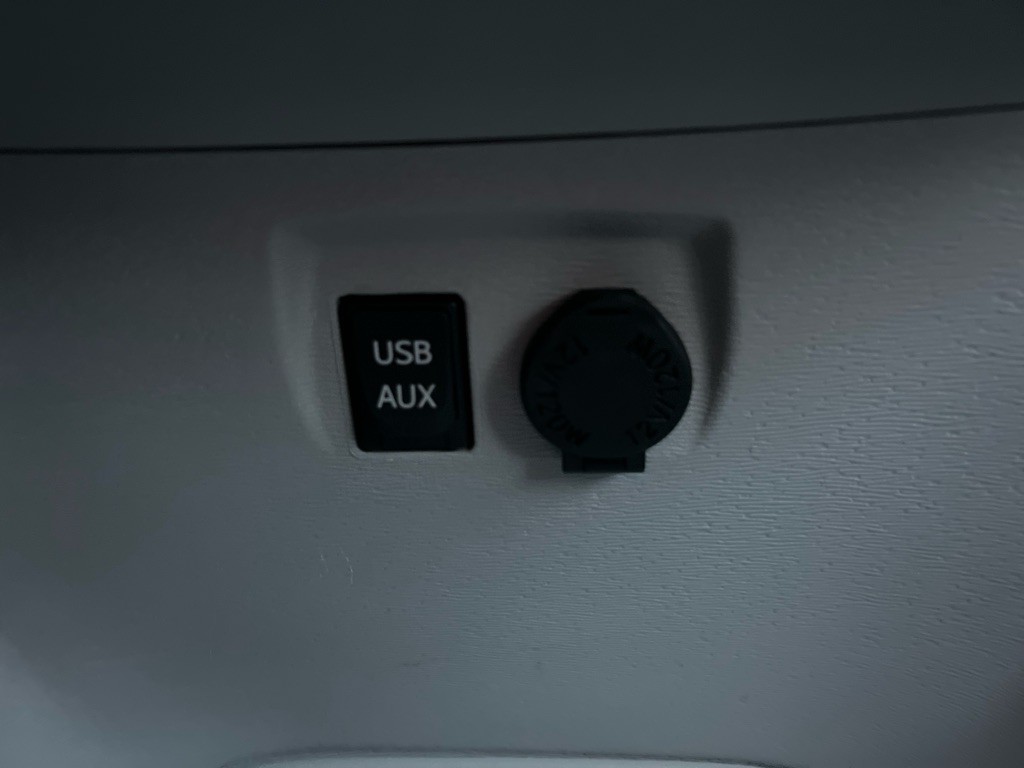 2013 Toyota Sienna Image 16