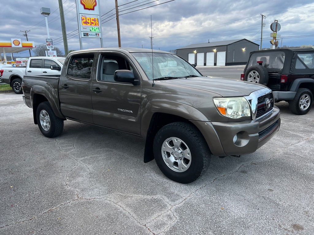 2011 Toyota Tacoma Image 5