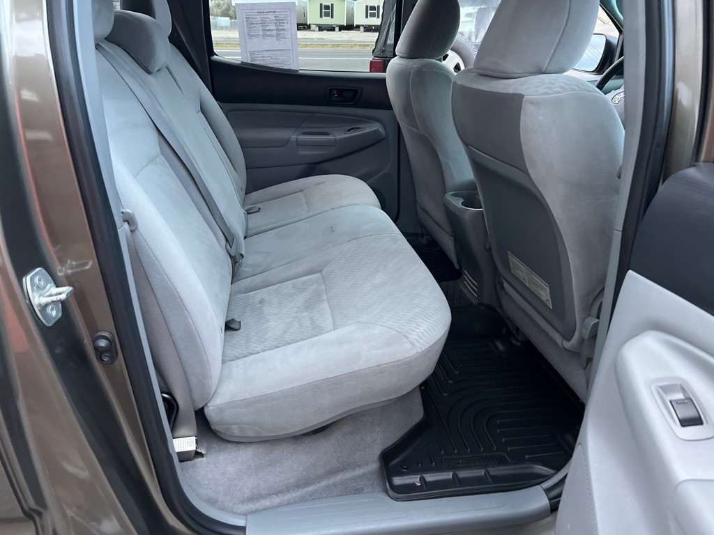 2011 Toyota Tacoma Image 9