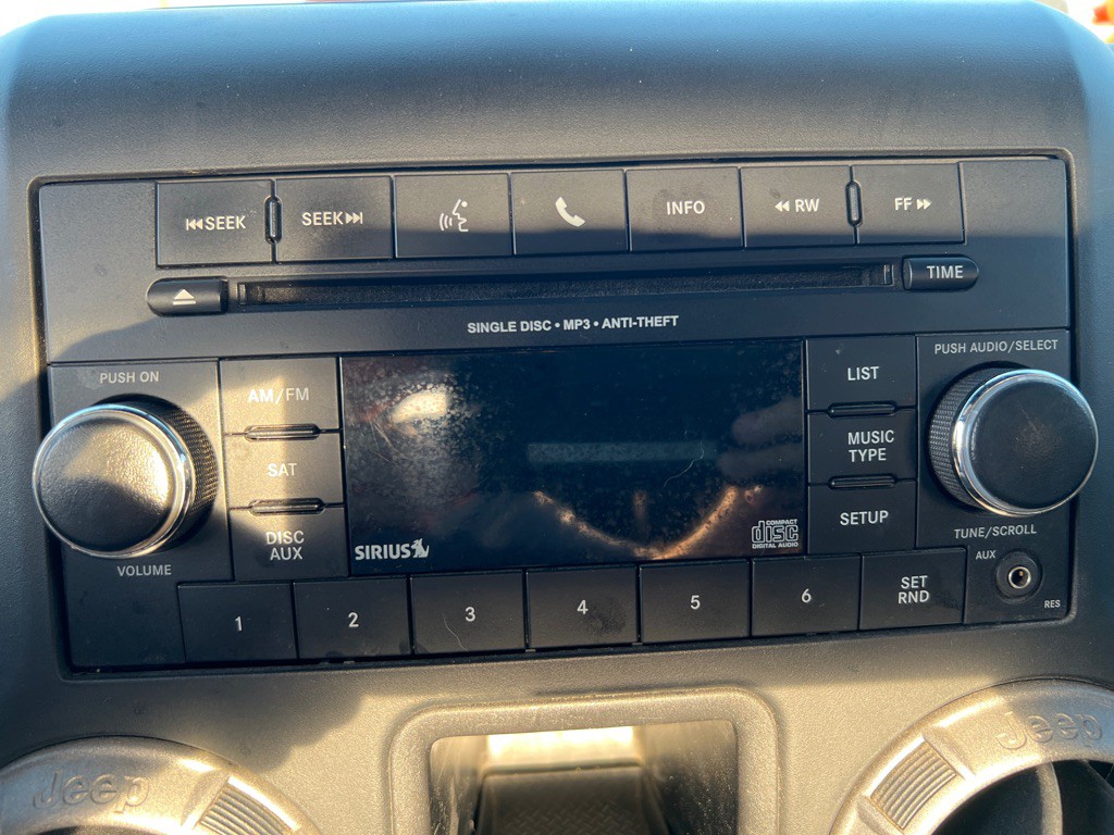 2014 Jeep Wrangler Image 16