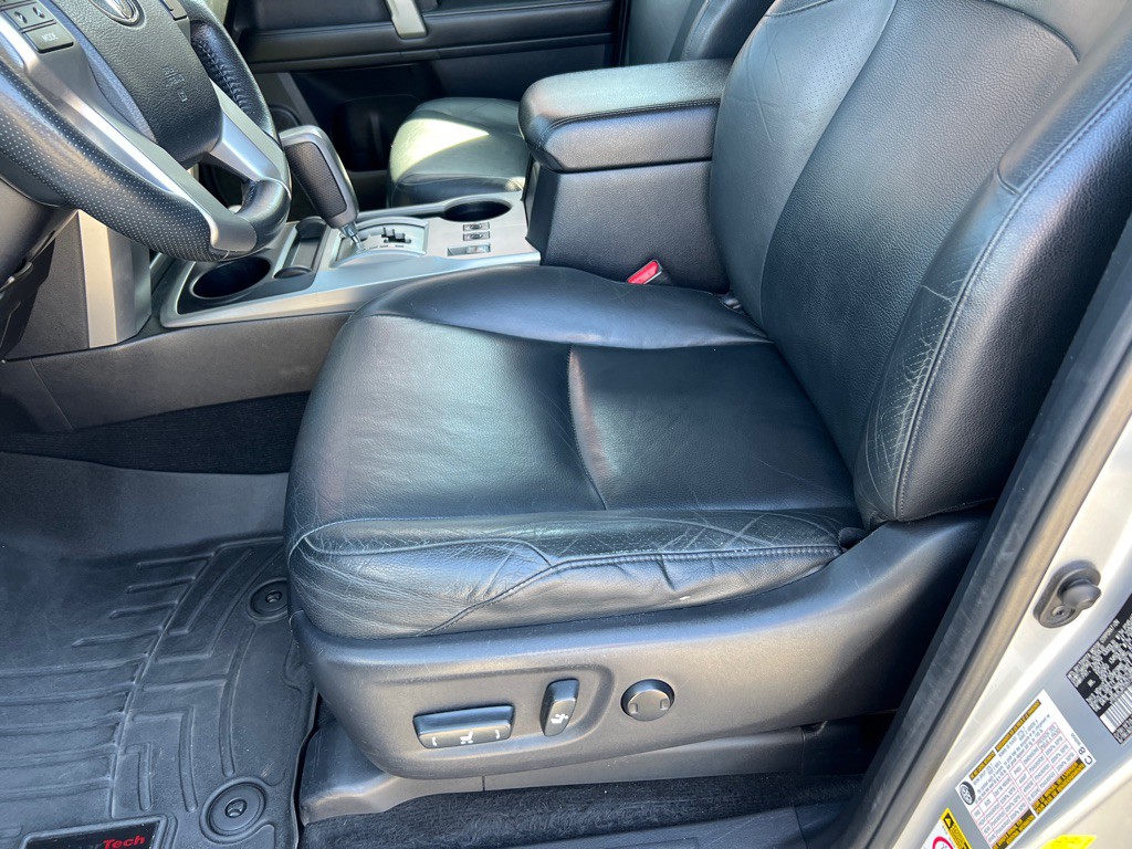 2013 Toyota 4Runner Image 8