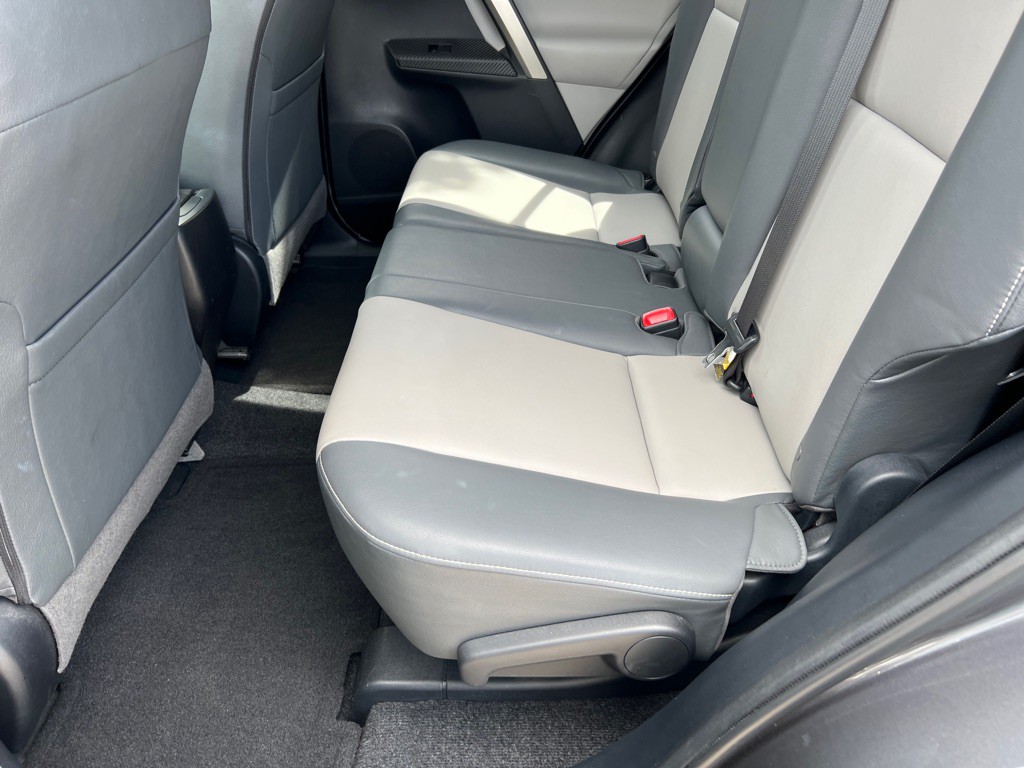 2013 Toyota Rav4 Image 9