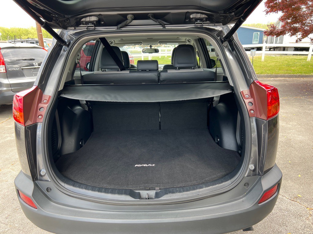 2013 Toyota Rav4 Image 11