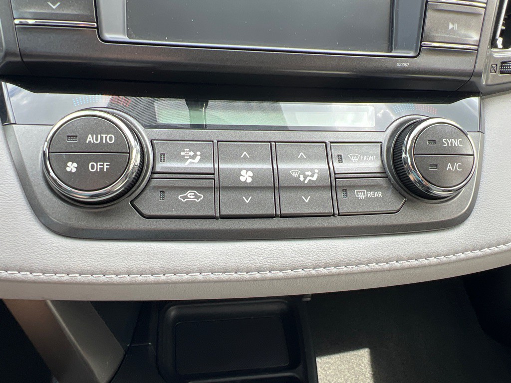 2013 Toyota Rav4 Image 19