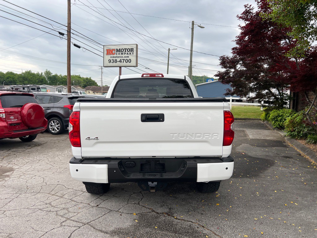 2016 Toyota Tundra Image 3