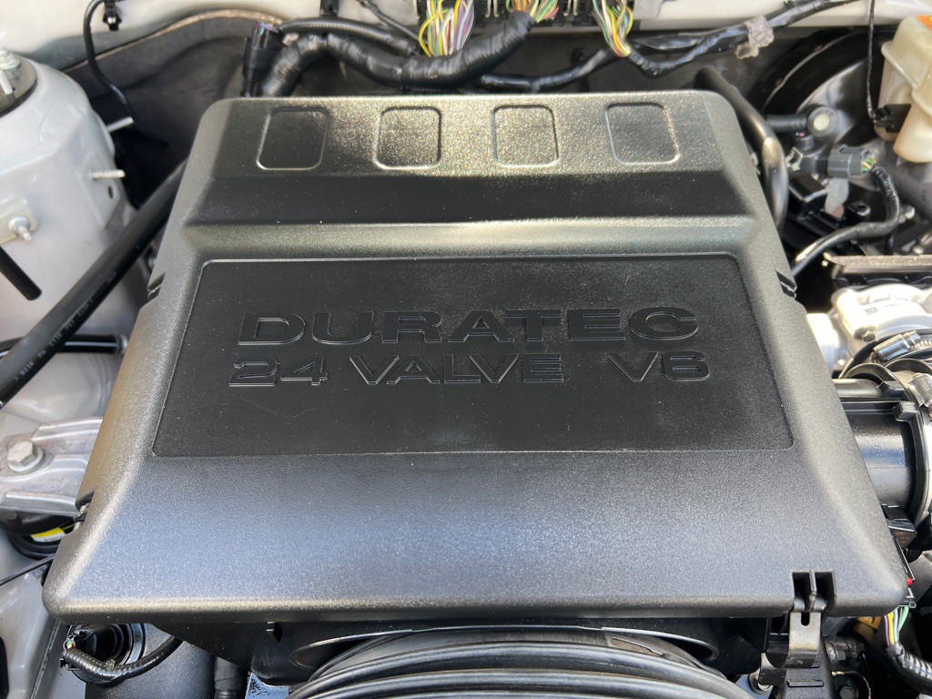 2010 Ford Escape Image 12