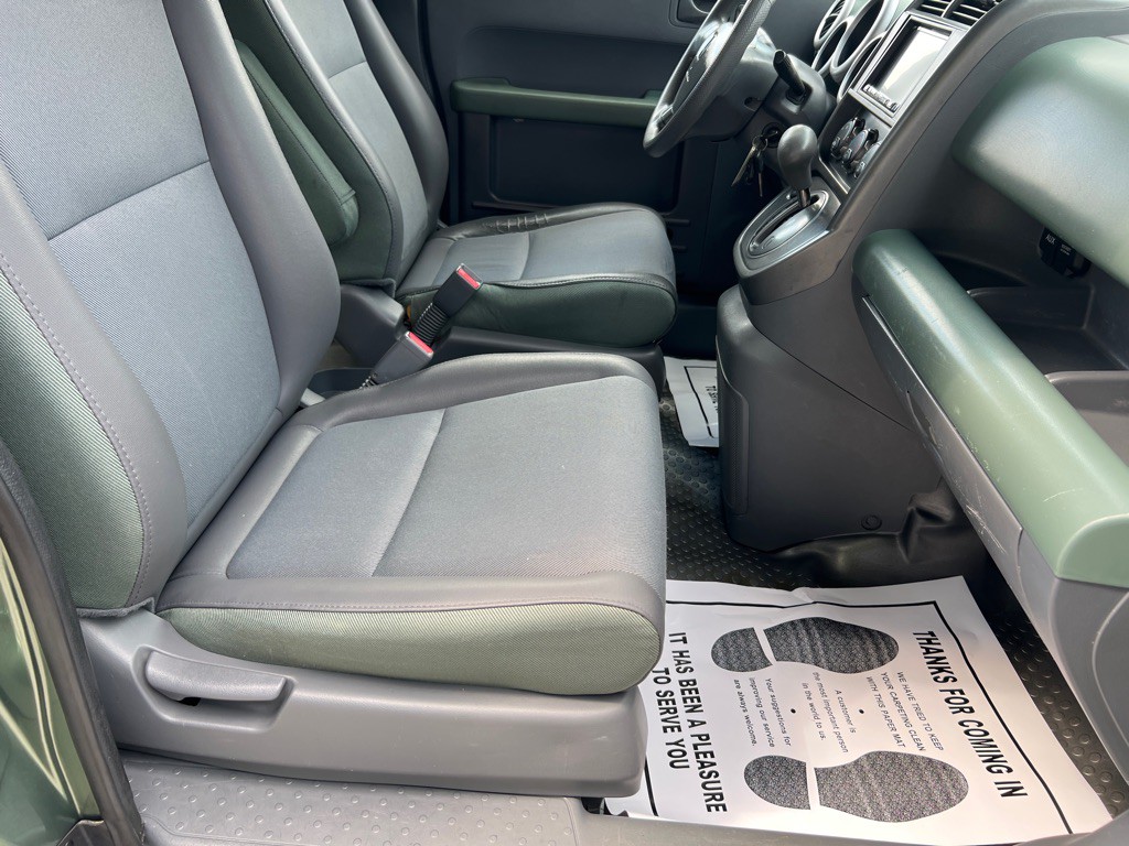 2004 Honda Element Image 12