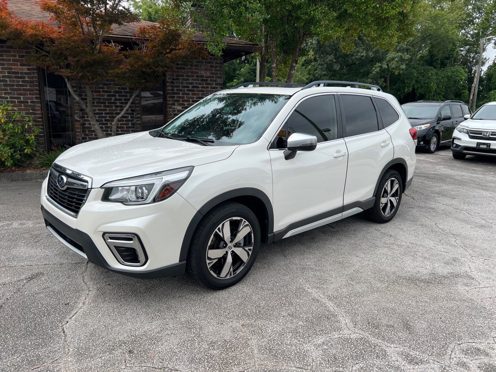 2020 Subaru Forester Image 1