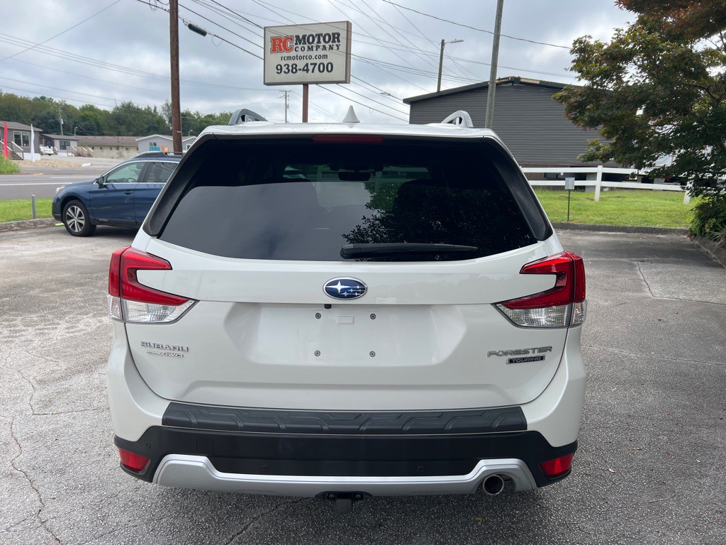2020 Subaru Forester Image 3