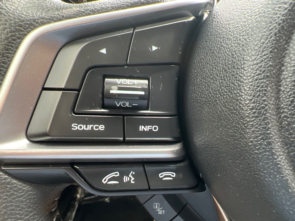 2020 Subaru Forester Image 18