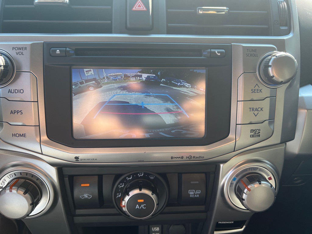 2016 Toyota 4Runner Image 23
