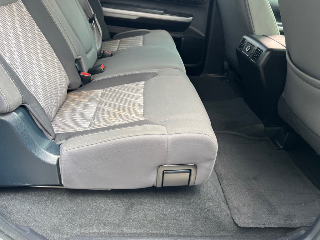 2018 Toyota Tundra Image 12