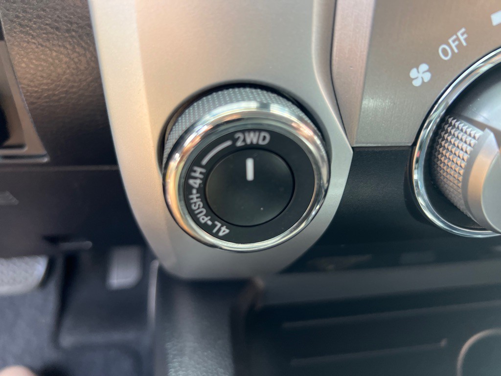2018 Toyota Tundra Image 20