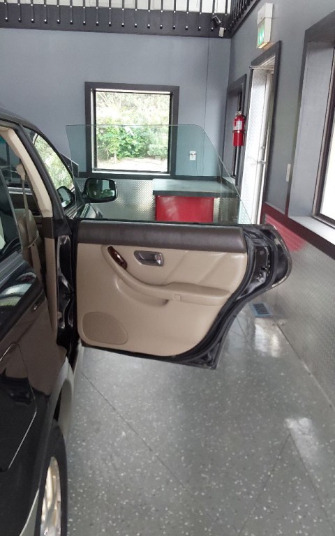 2001 Subaru Legacy Image 16