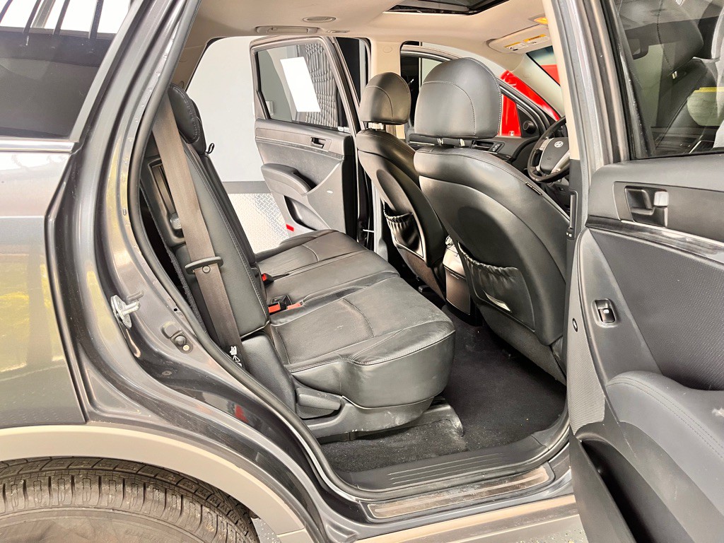 2010 Hyundai Veracruz Image 13
