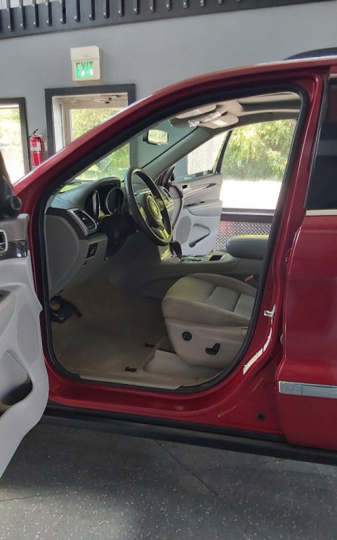 2013 Jeep Grand Cherokee Image 14
