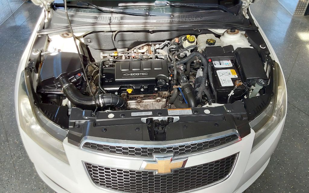 2012 Chevrolet Cruze Image 20