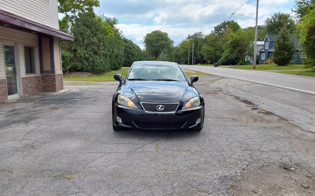 2006 Lexus IS Image 3