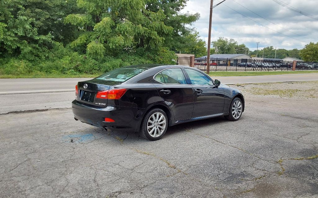2006 Lexus IS Image 6