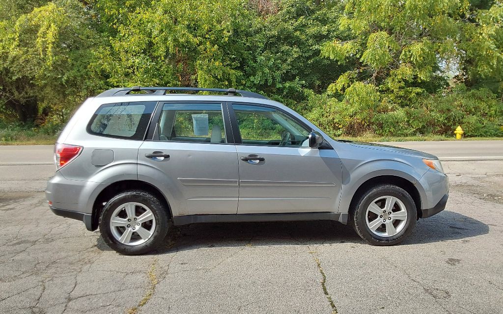 2011 Subaru Forester Image 5
