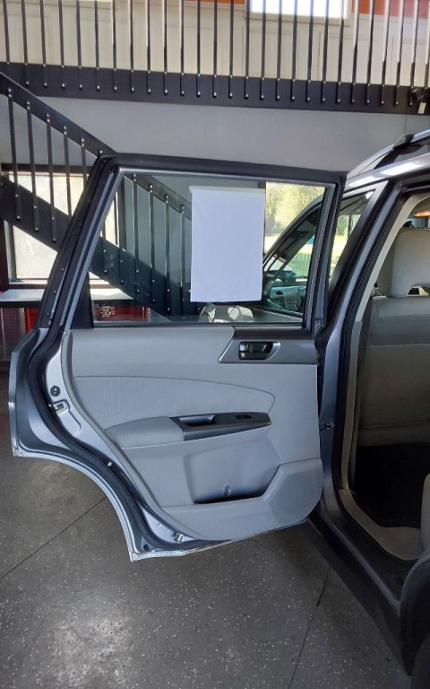 2011 Subaru Forester Image 18
