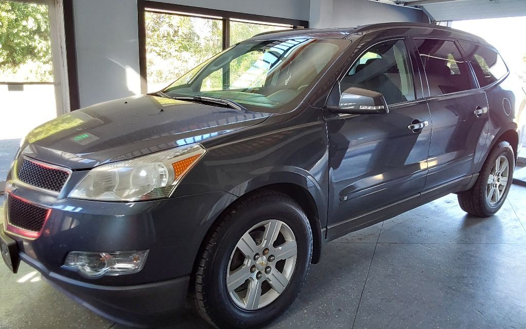 2010 Chevrolet Traverse Image 9