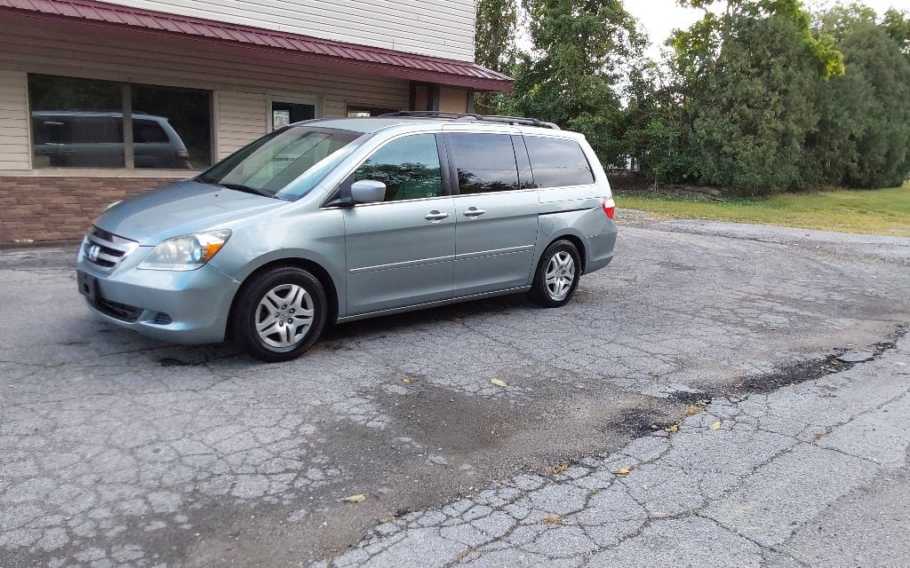 2007 Honda Odyssey Image 2