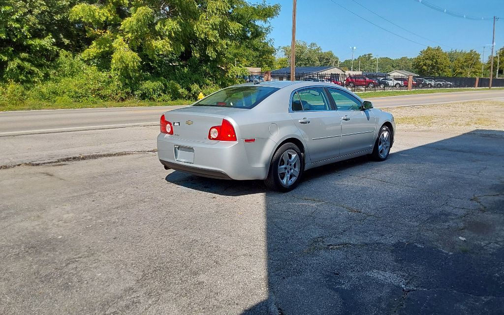 2009 Chevrolet Malibu Image 7