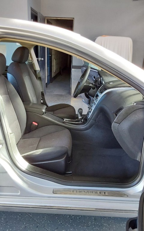 2009 Chevrolet Malibu Image 16