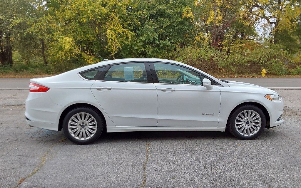 2014 Ford Fusion Image 4