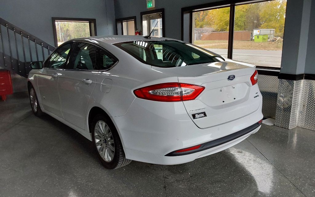 2014 Ford Fusion Image 11