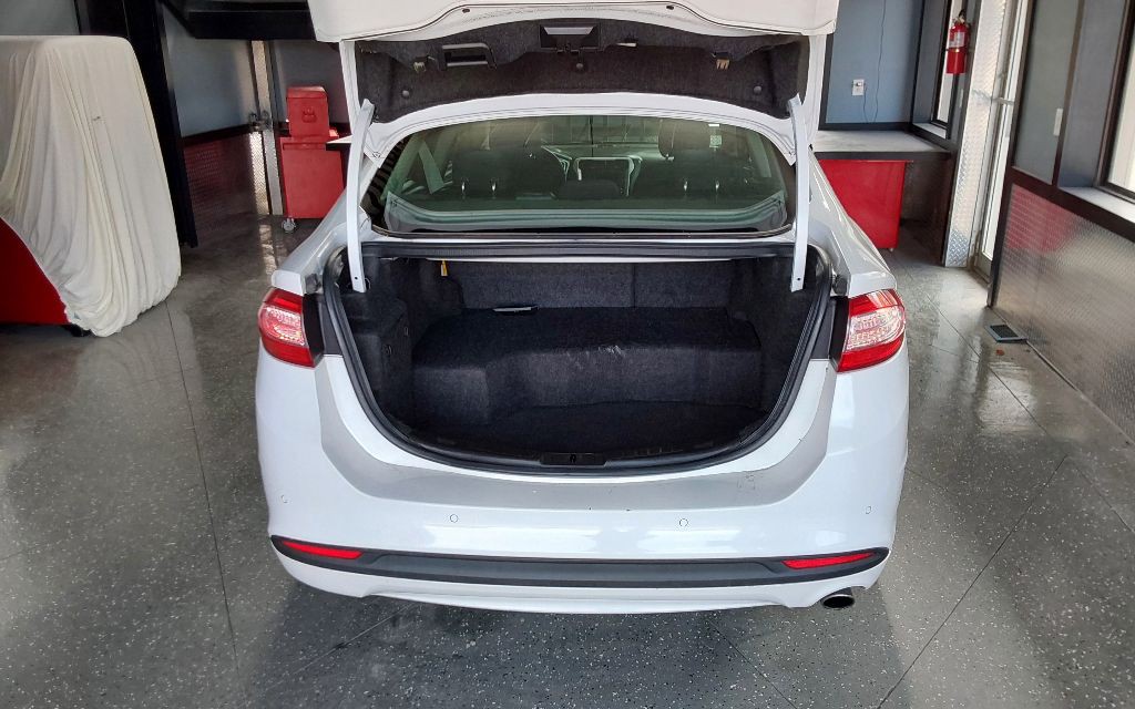 2014 Ford Fusion Image 20