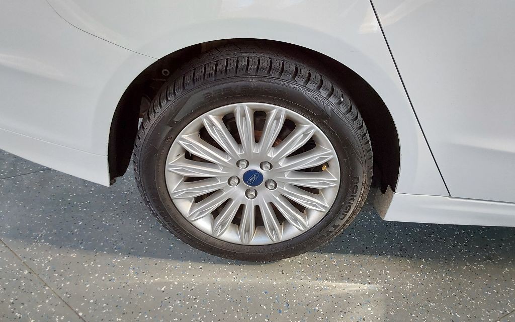 2014 Ford Fusion Image 22