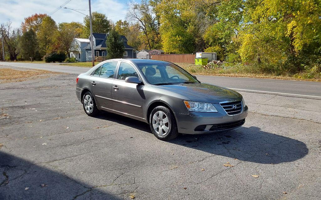 2010 Hyundai Sonata Image 5