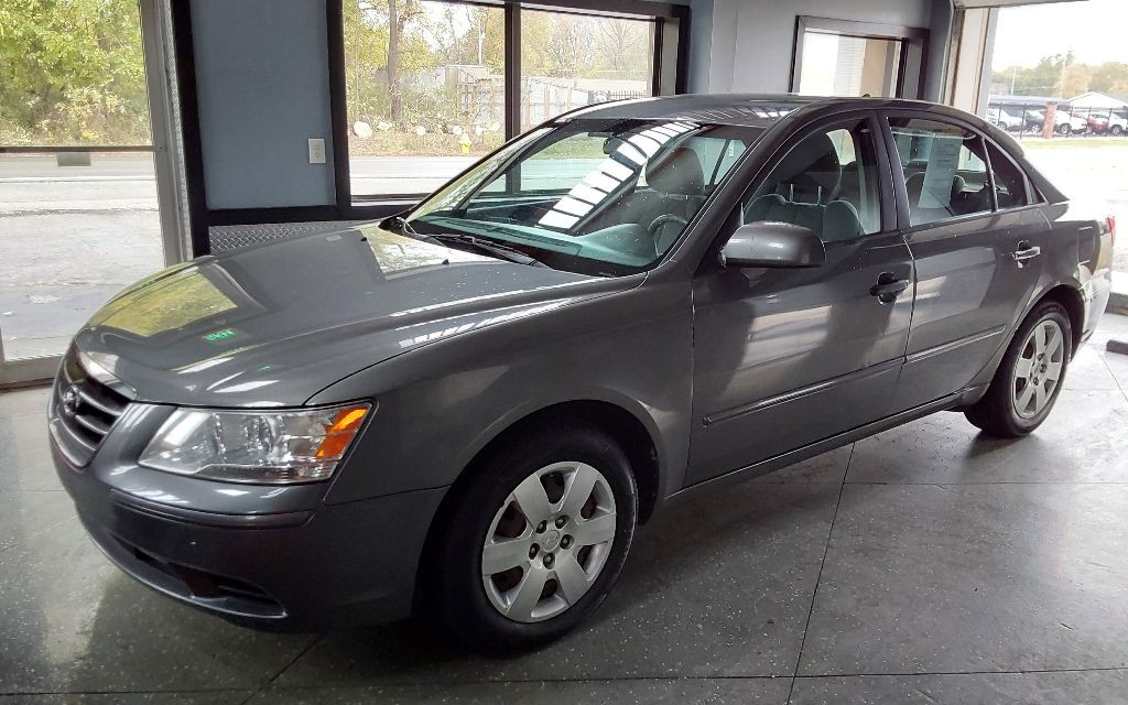 2010 Hyundai Sonata Image 8