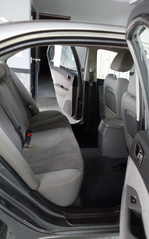 2010 Hyundai Sonata Image 16