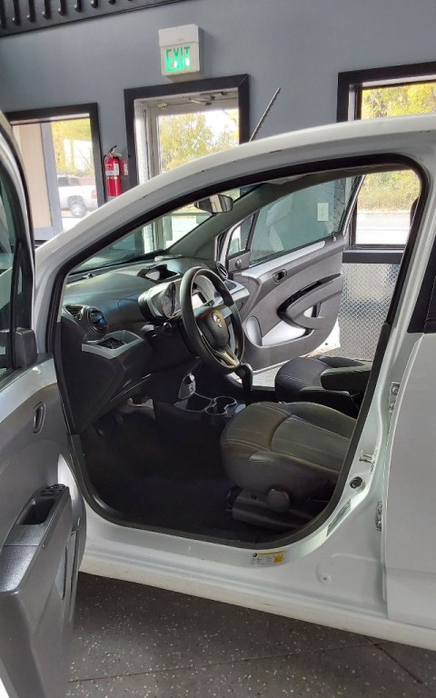 2014 Chevrolet Spark Image 13