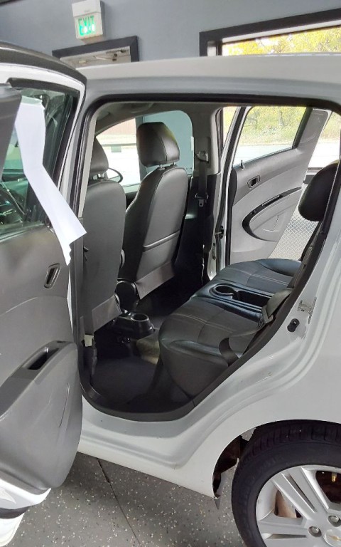 2014 Chevrolet Spark Image 17