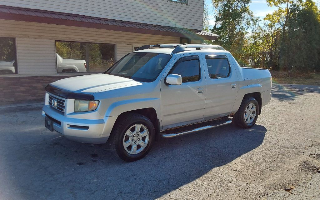 2006 Honda Ridgeline Image 2