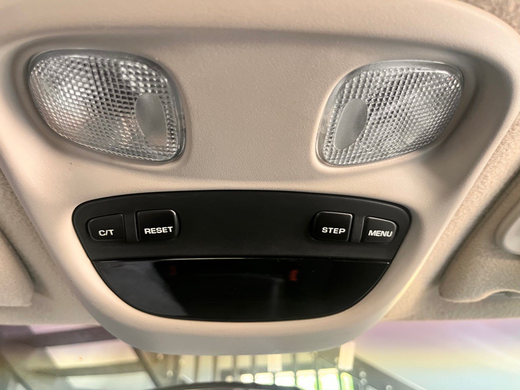 2002 Jeep Grand Cherokee Image 22