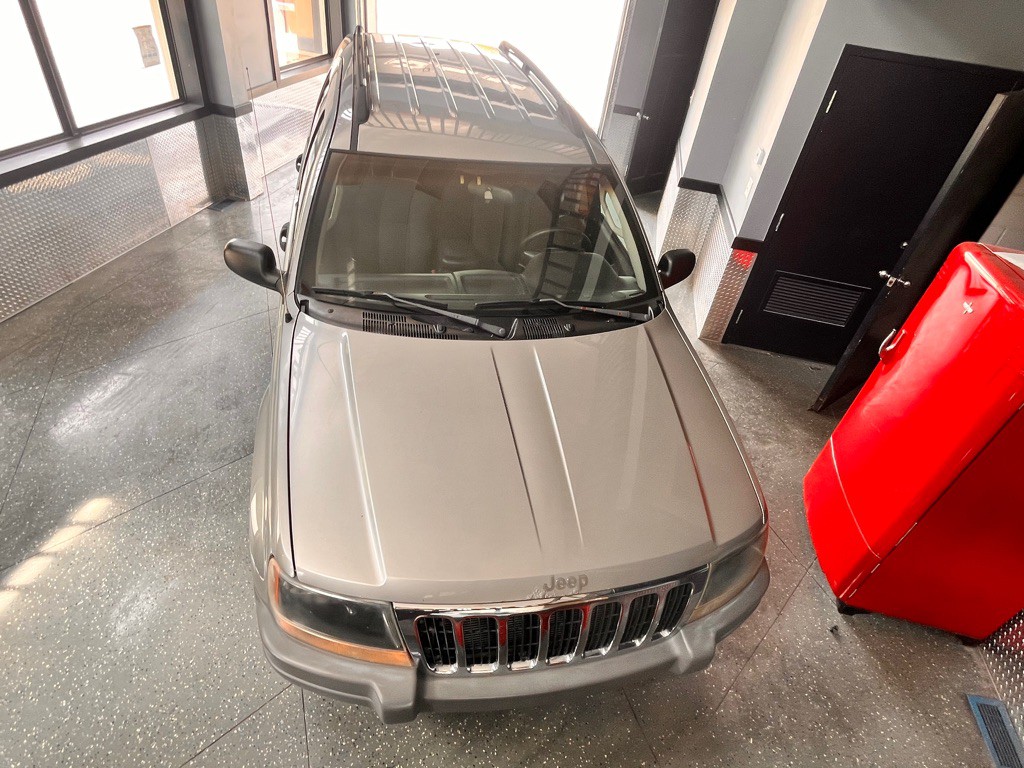 2002 Jeep Grand Cherokee Image 25