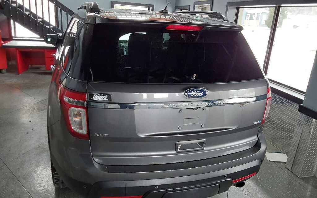 2014 Ford Explorer Image 32