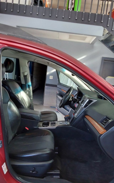 2013 Subaru Outback Image 13